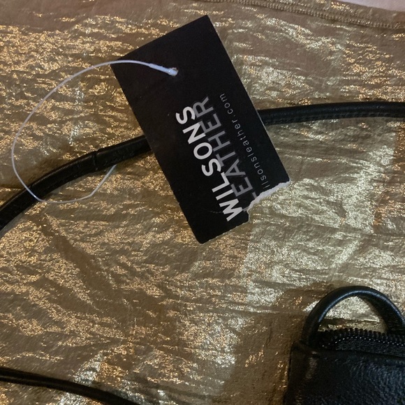 WILSON’S Leather MAXIMA BRAND NEW WITH TAGS Black Crossbody Bag with 2-Zippers!